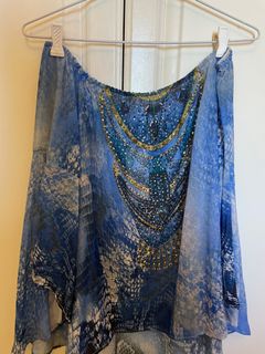 (Category: ) located in . Submitted by luxecloset1 (Listing ID 1184723767, Image 1). Description: .