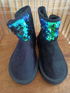 (Category: ) located in . Submitted by roa_anne (Listing ID 1184785776, Image 1). Description: .