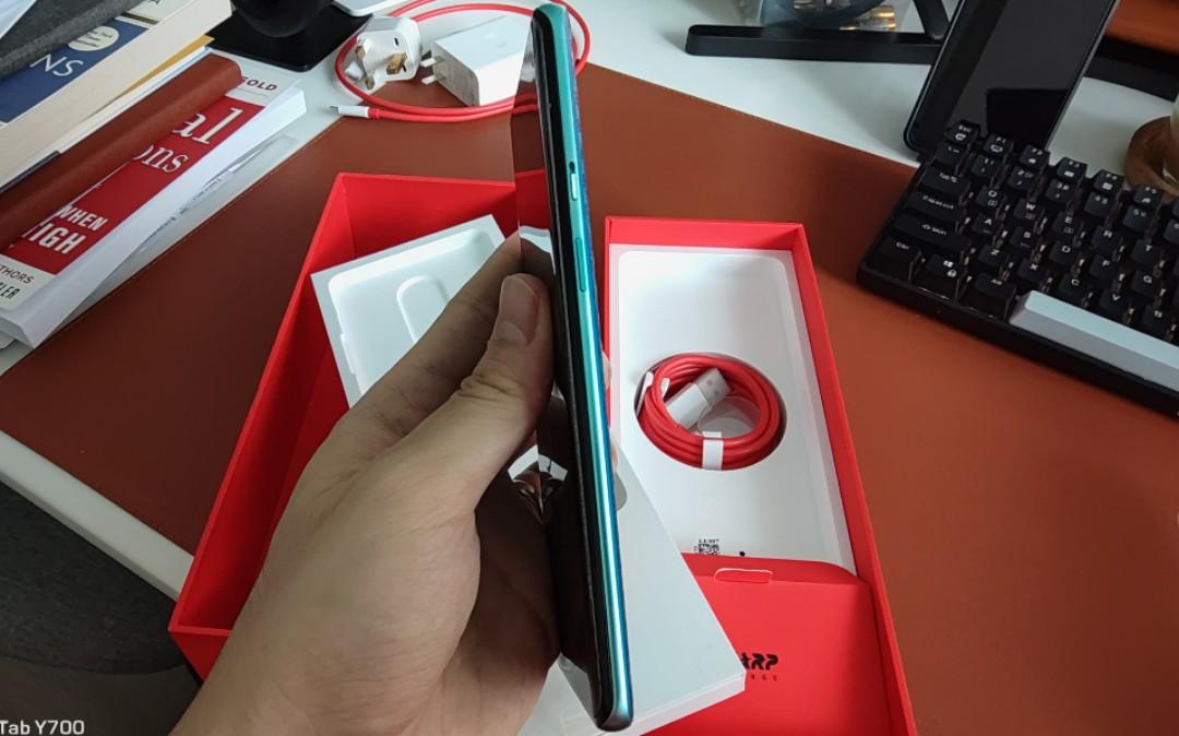 OnePlus 8 Pro 12Gb Ram 256 Gb Rom Green