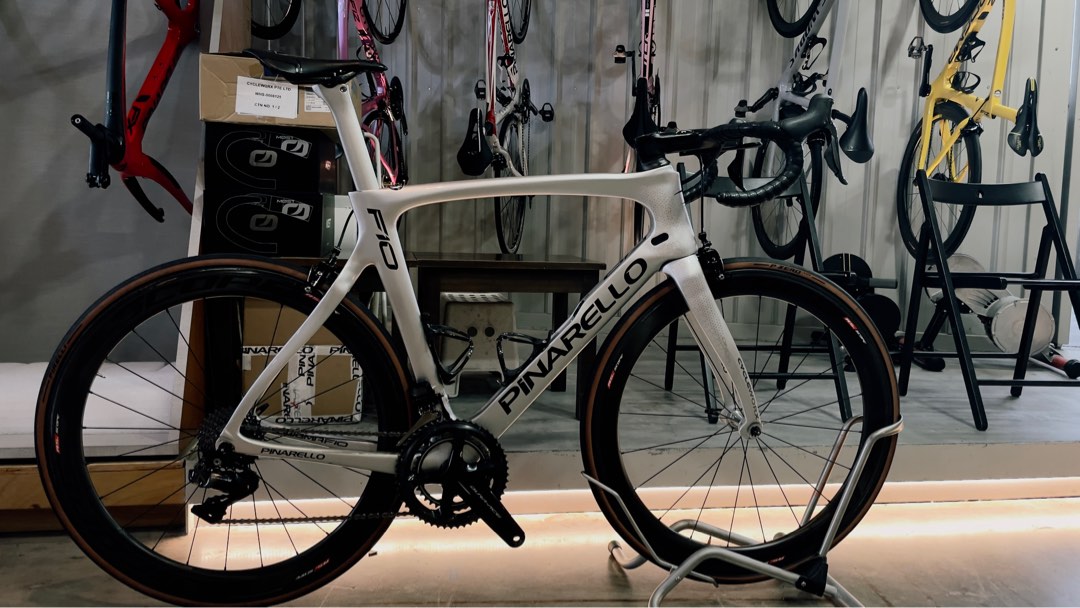 Pinarello Dogma F10 MyWay Size 575 Sports Equipment Bicycles