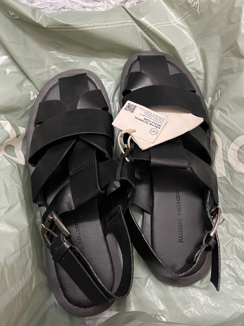 PULL AND BEAR SANDALS, Women's Fashion, Footwear, Flats on Carousell