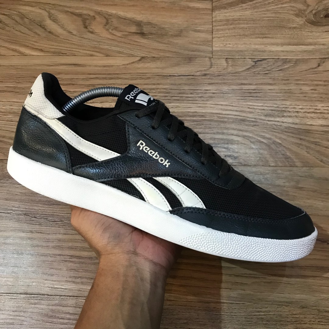 Reebok Royal Flag (9uk), Men's Fashion, Footwear, Sneakers on Carousell