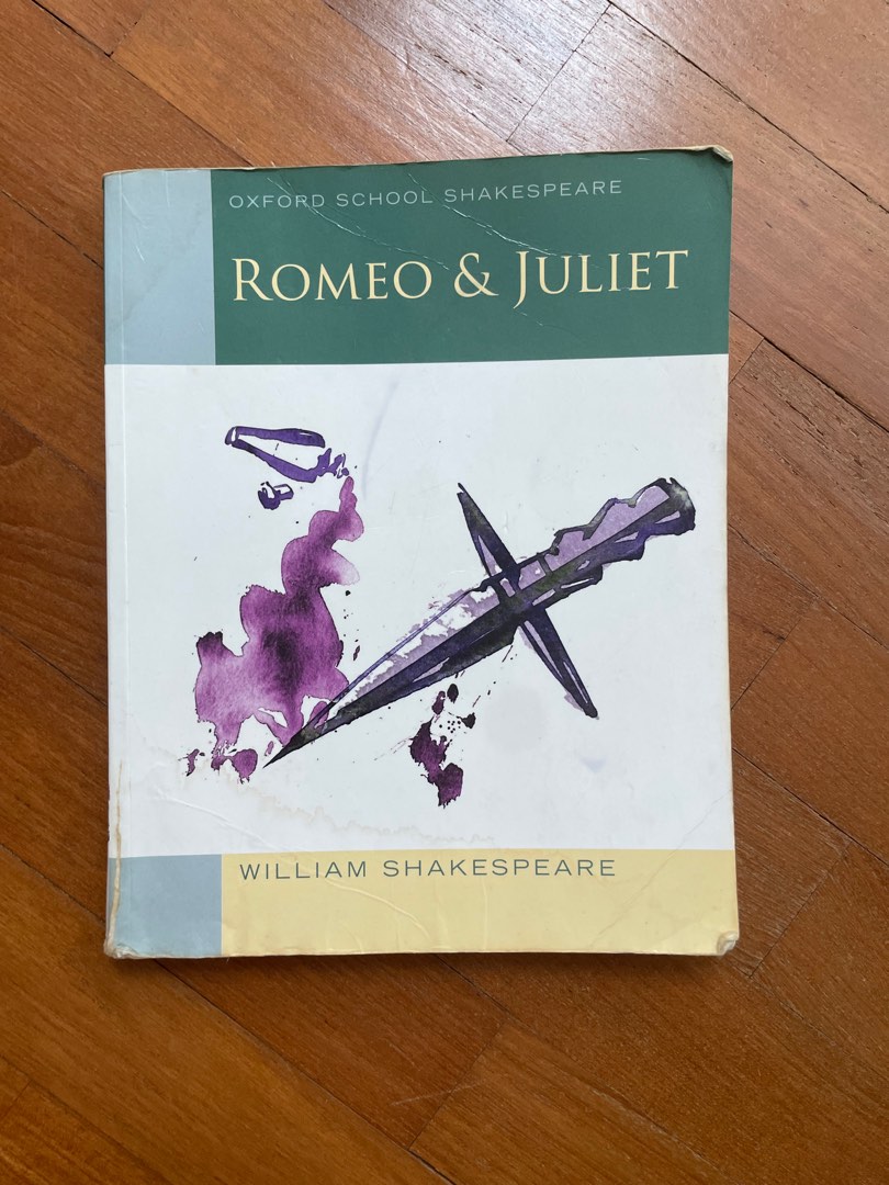 ROMEO & JULIET BOOK, Hobbies & Toys, Books & Magazines, Fiction & Non ...