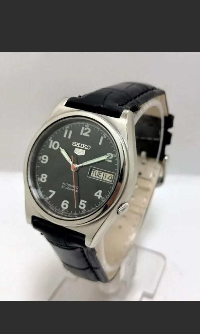 Seiko Military (Category: Men's Watches) located in Davao. Submitted by tinybilmore (Listing ID 1184746771, Image 3). Description: Vintage Seiko Military Watch Cal. 7019A Model 8180 21 Jewels Automatic 35mm. Case diameter 18mm. Lug width A hard to come by watch.