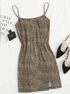 (Category: ) located in . Submitted by vivswardrobe (Listing ID 1184747277, Image 1). Description: .