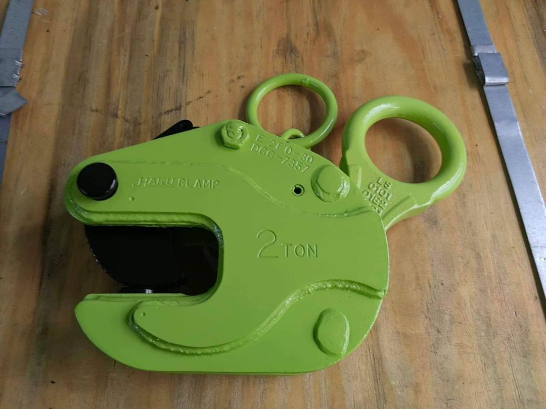 Steel plate lifting clamp, Commercial & Industrial, Construction Tools