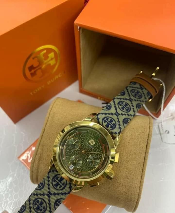Tory burch watch (Category: Luxury Watches) located in Meycauayan. Submitted by zailey08 (Listing ID 1184705444, Image 3). Description: Tory burch watch Brandnew.