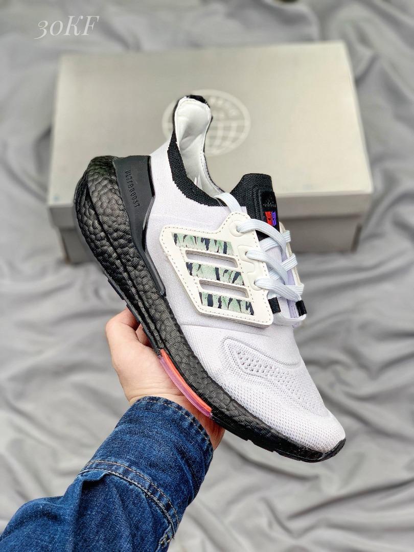 Ultraboost 22 X TRANSFORMERS (M) | sdr.com.ec