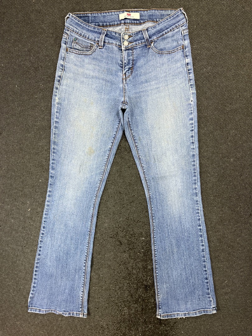 Levis 526 hotsell