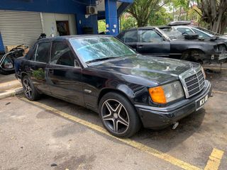 (Category: ) located in . Submitted by eugarage9 (Listing ID 1184874051, Image 1). Description: .