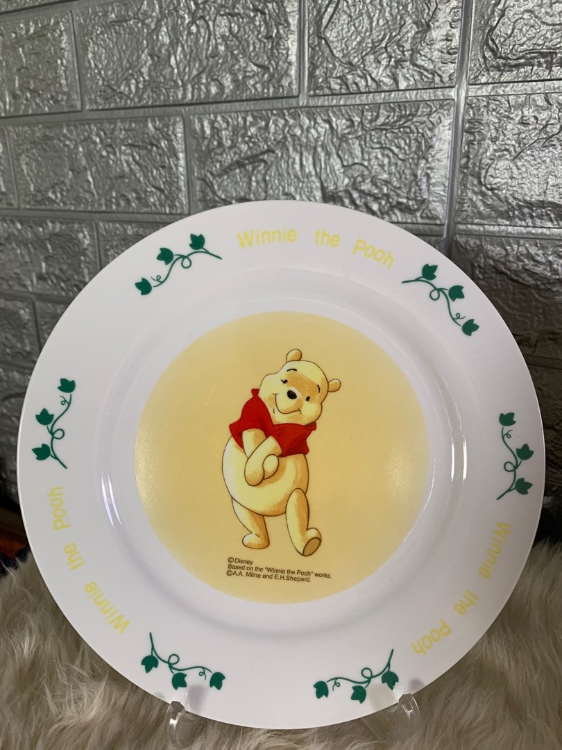 Winnie the Pooh plate 8 inches, Furniture & Home Living, Kitchenware