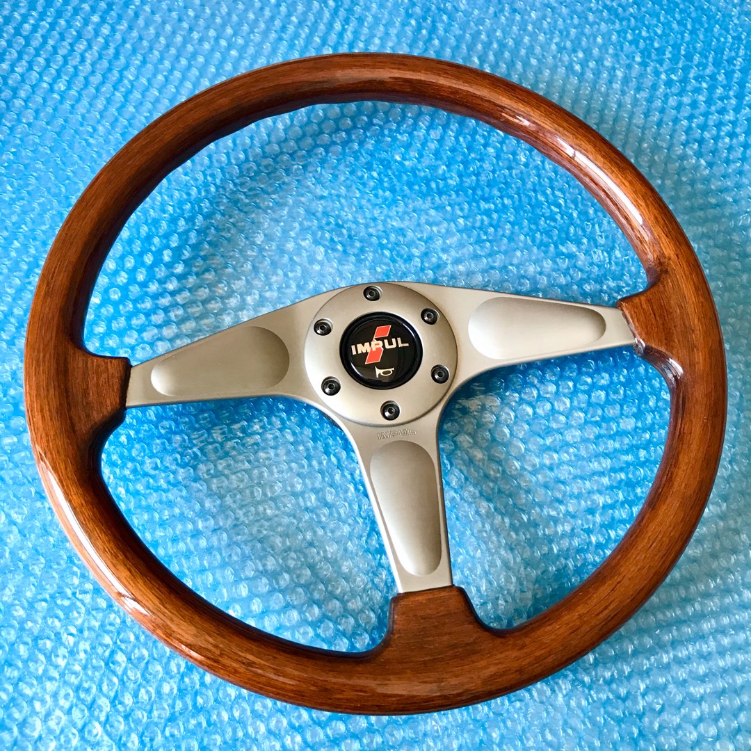 MOMO IMPUL 913 36パイ 希少！IMPUL インパル 913 MOMO ステアリング
