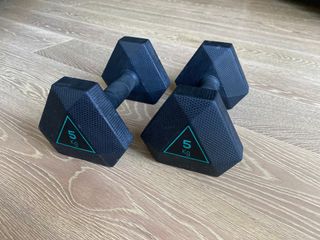 （分類：）位於 。 由 pris___ 提交（商品編號 1184985727，圖片 1）。簡介： 。