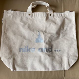 （分類：）位於 。 由 kath_store 提交（商品編號 1184594628，圖片 1）。簡介： 。