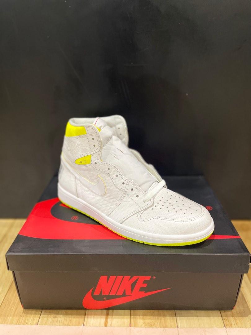Air jordan 1 retro high og white / dynamic yellow-black online