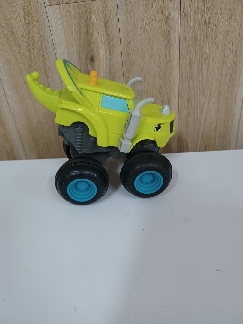 Blaze and the Monster Machines Zeg Rhino Truck Toy Vehicle