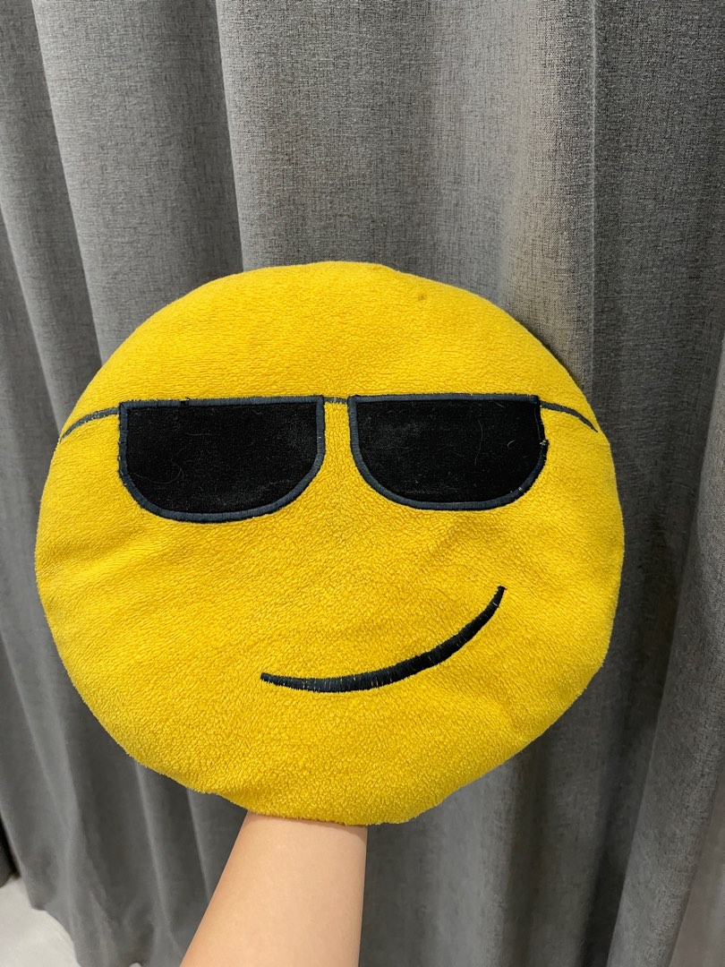 Boneka Emoticon Keren Kacamata Flanel, Bayi & Anak, Mainan & Baby