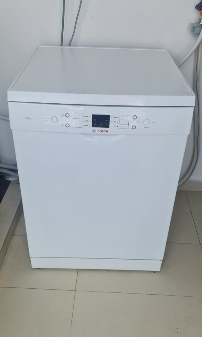 Bosch SMS63L03EA Dishwasher 12 place settings, TV & Home Appliances