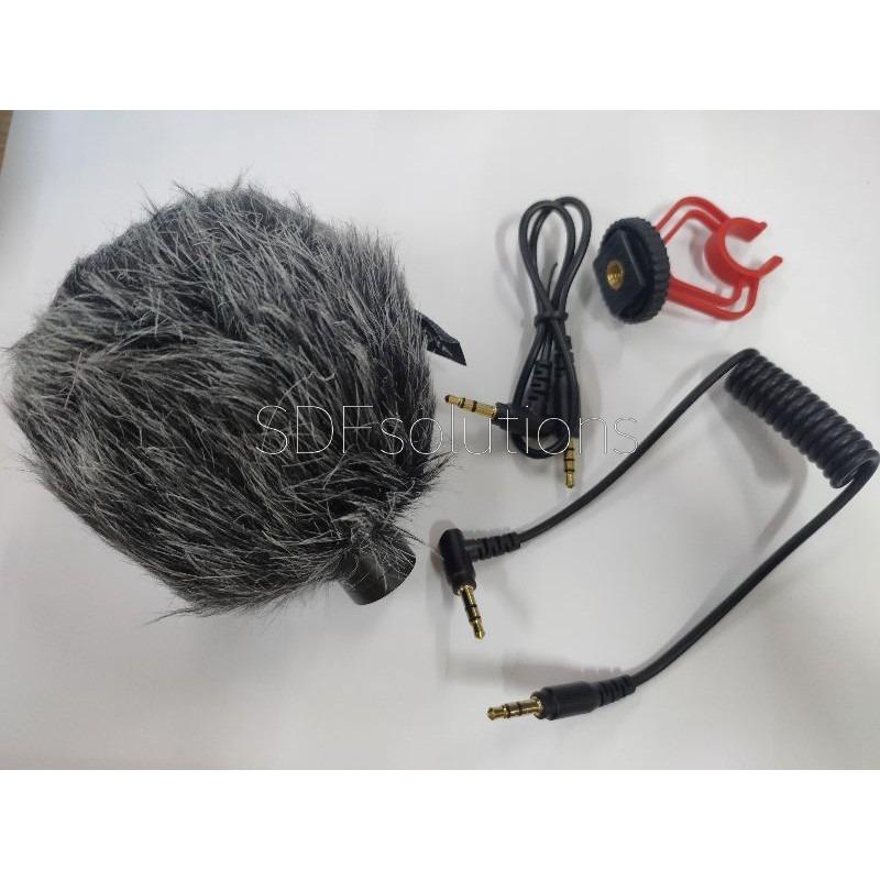 BOYA Microphone BY-MM1 (Category: Microphones) located in Manila. Submitted by sdfsolutions (Listing ID 1185070312, Image 2). Description: Features Compatiable with Smartphones, Tablets, DSLR, Cameras, Consumer Camcorders, audio recorders etc. Compact and Lightweight Directional Mic - Rugged Metal Construction - No Battery Required - Professional Furry Windshield Included Specifications Polar pattern: Frequency Response: Sensitivity: Signal to No