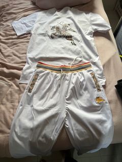 (Category: ) located in . Submitted by yummy8989 (Listing ID 1184947705, Image 1). Description: .
