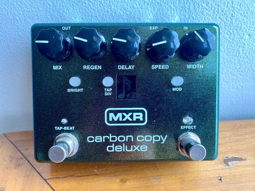 Carbon Copy Deluxe Analog delay, Hobbies & Toys, Music & Media, Music Accessories on Carousell