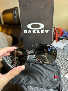 Carrera 8033/GS Polarized Sunglasses oakley / rayban / gentle monster / prada / guess