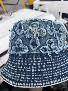 (Category: ) located in . Submitted by mncaccessories (Listing ID 1184979185, Image 1). Description: .