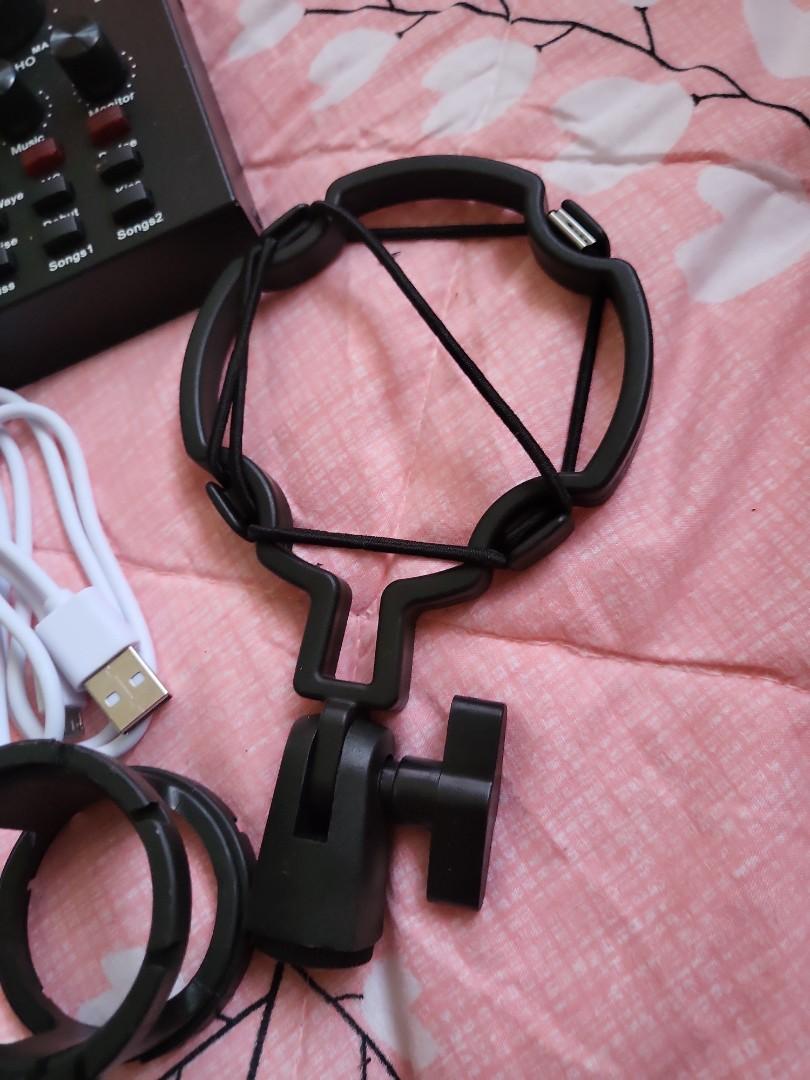 Condenser mic with live sound card v8, Audio, Microphones on Carousell