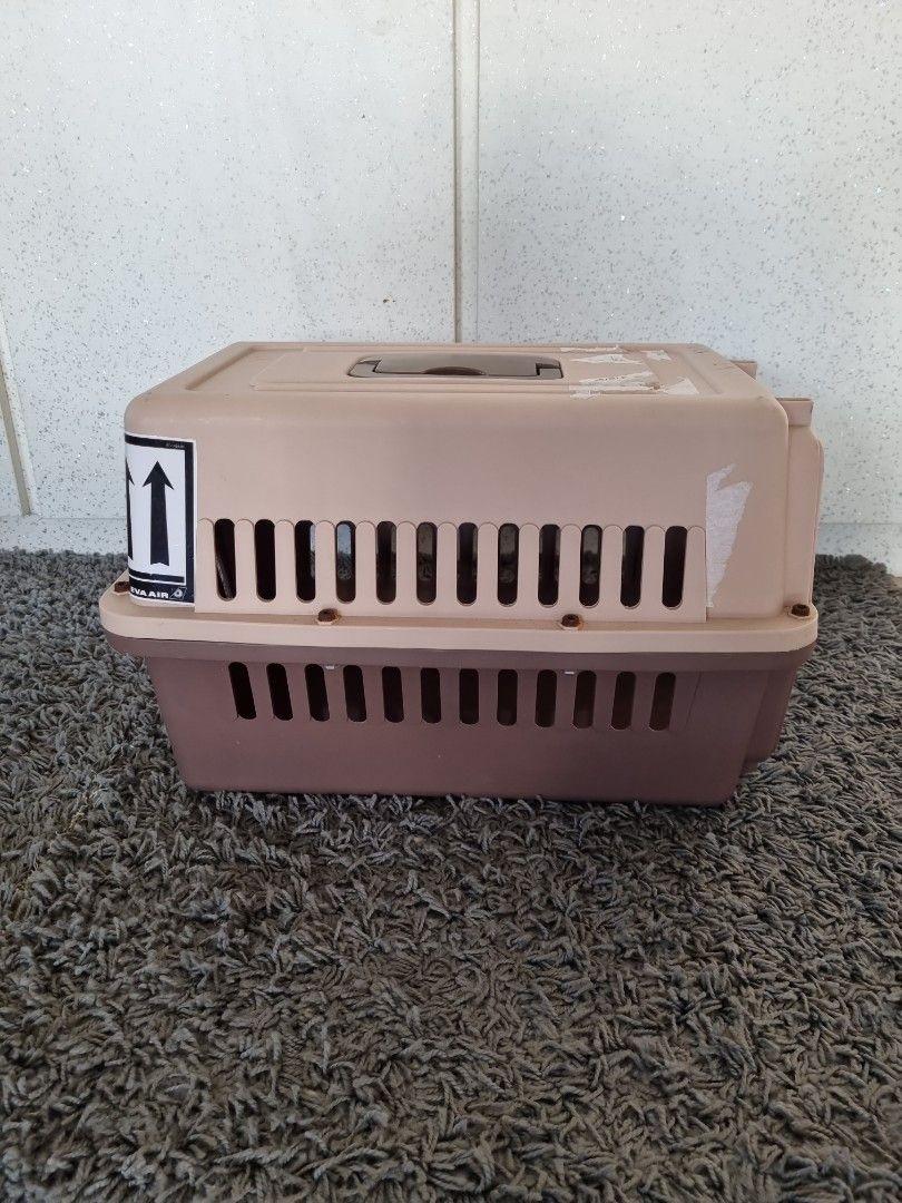 Crate for puppy, Pet Supplies, Homes & Other Pet Accessories on Carousell