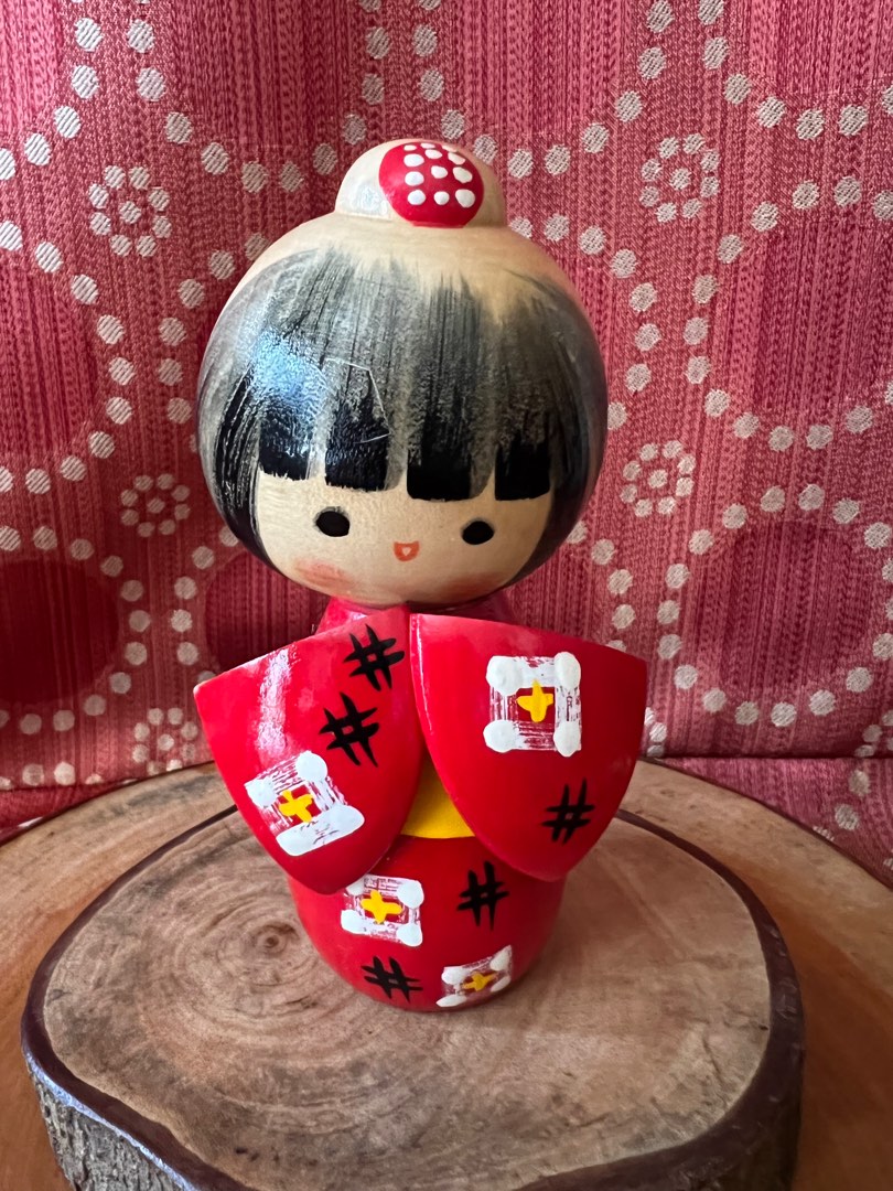 Creative Kokeshi Doll 28, Hobbies & Toys, Memorabilia & Collectibles