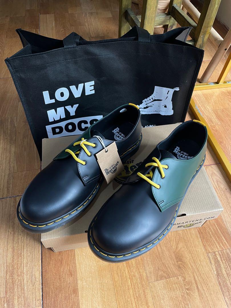 Dr. Martens shoes new with tag pricetag docmart