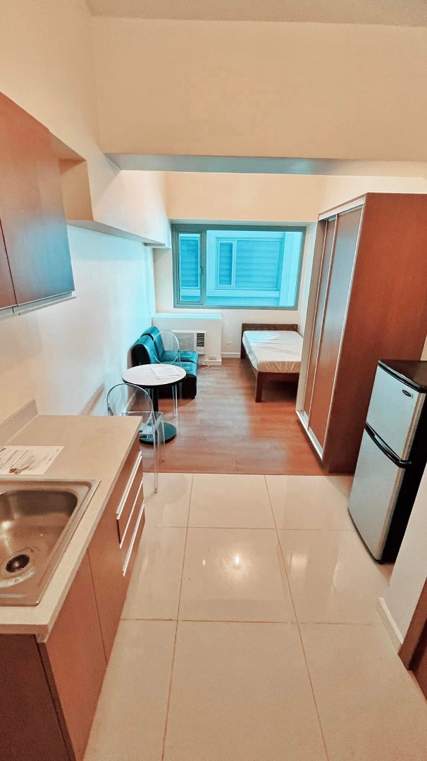 For Rent Studio Unit Eton Makati, Property, Rentals, Apartments