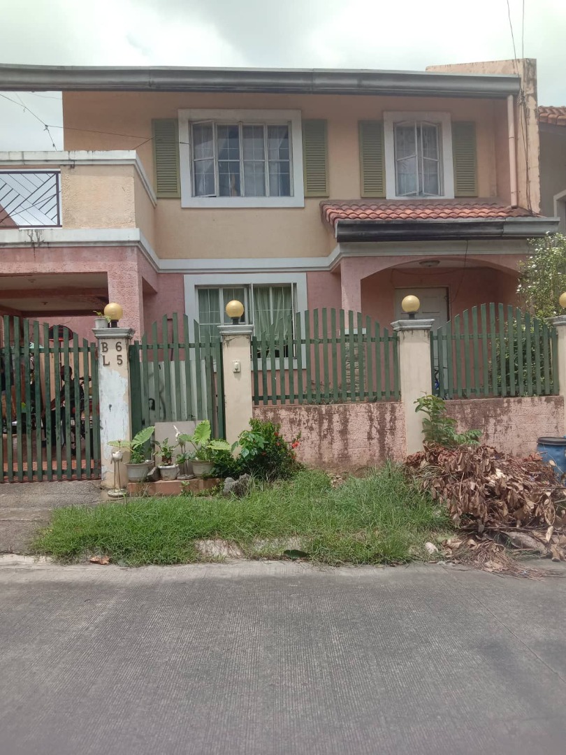 Foreclosed 2 Storey House & Lot for SALE in Trails of Maia Alta