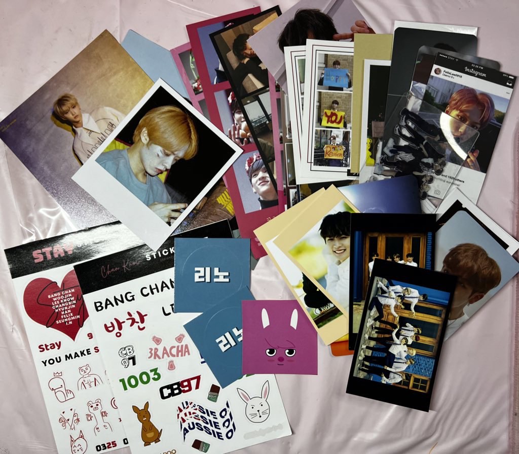 FREEBIES (Stray Kids, 2PM, Boyfriend), Hobbies & Toys, Collectibles ...