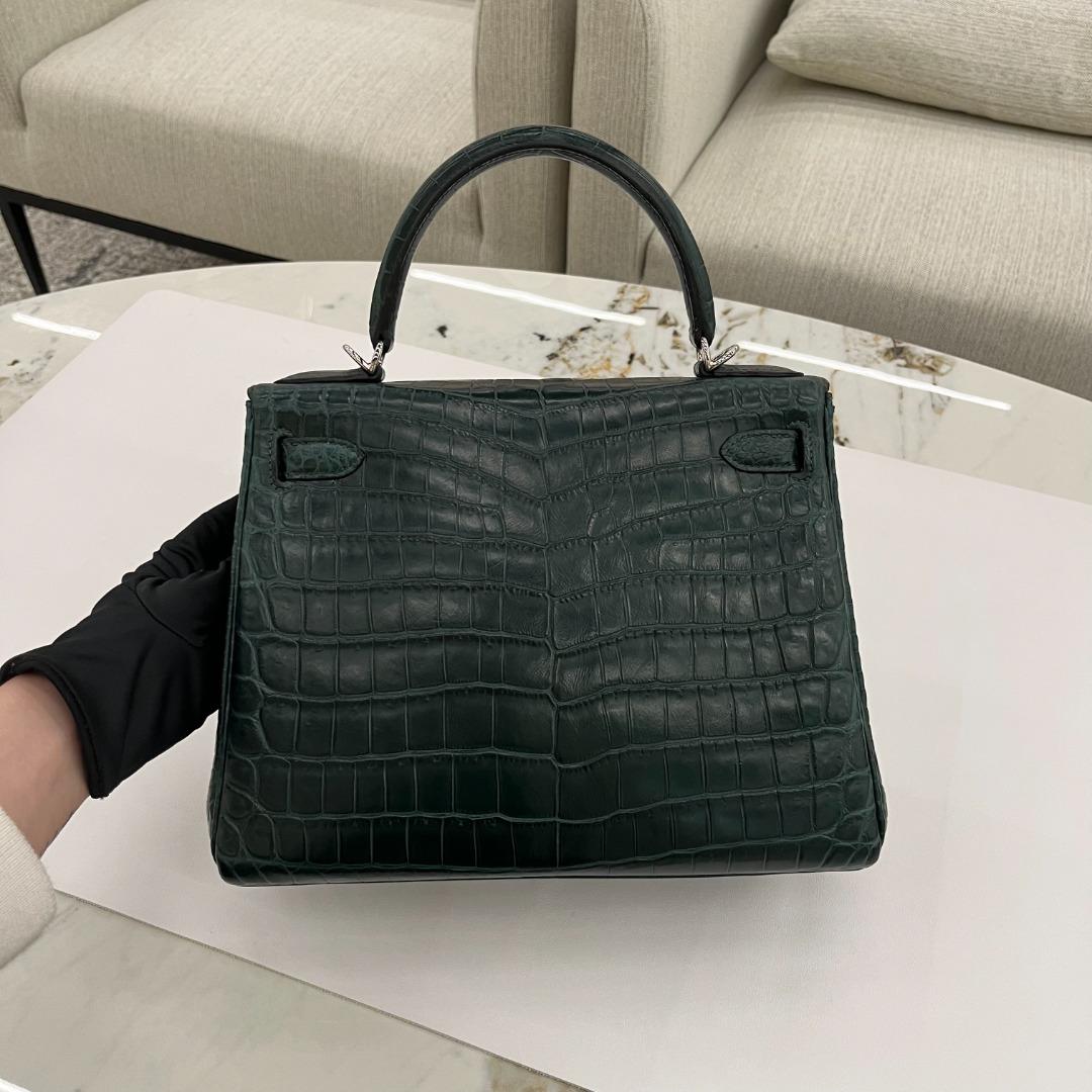 HERMES Box Calf Kelly 28 Vert Fonce 39968