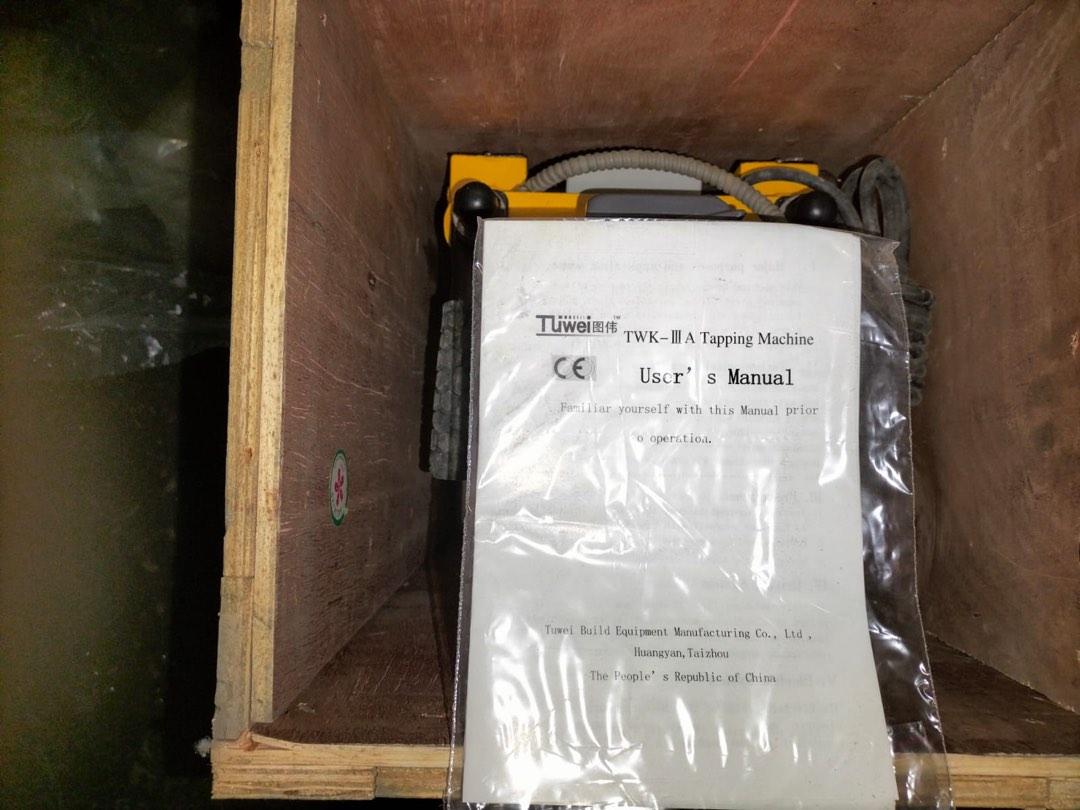 Tuwei Hole cutting tool grooving / tapping / pipe cutting machine