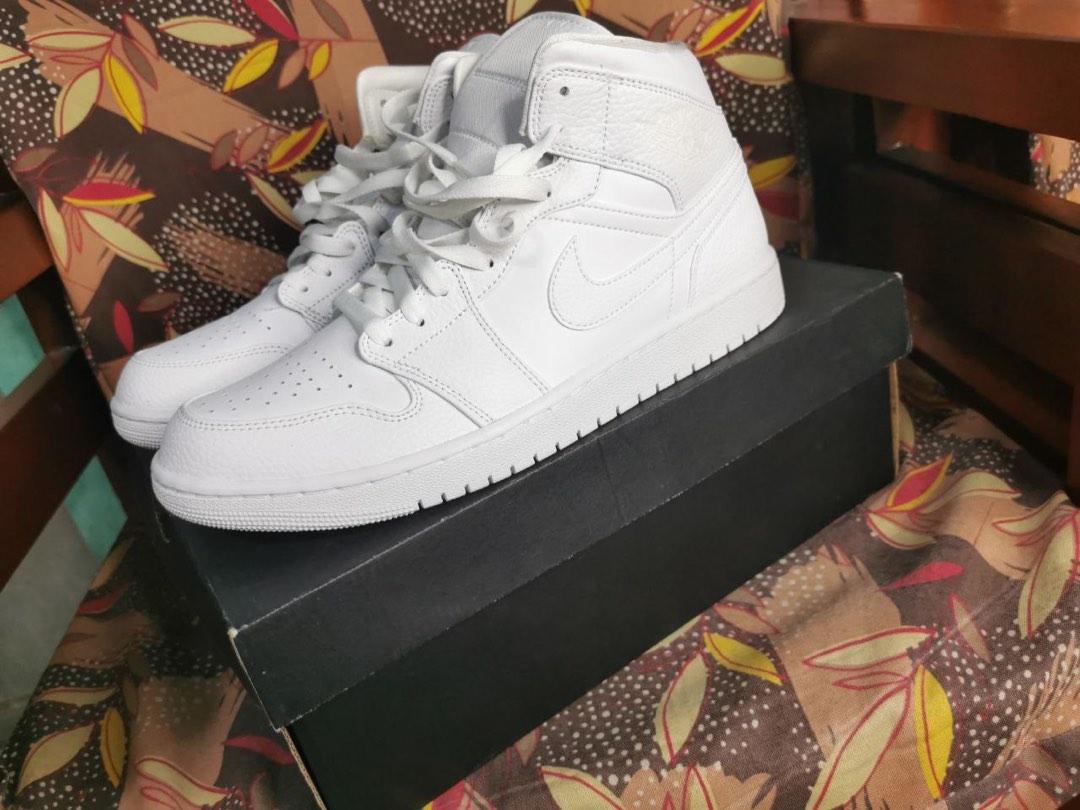 j1 red and white