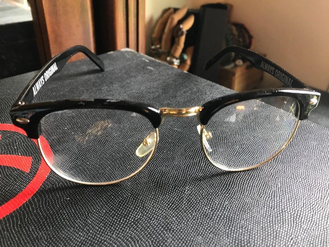 KFC Colonel Sanders Glasses Rare collectible spectacles, Men's Fashion