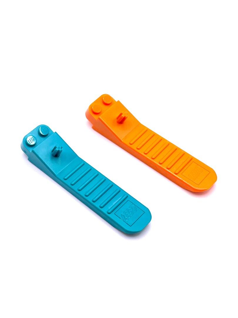 Blue lego separator top