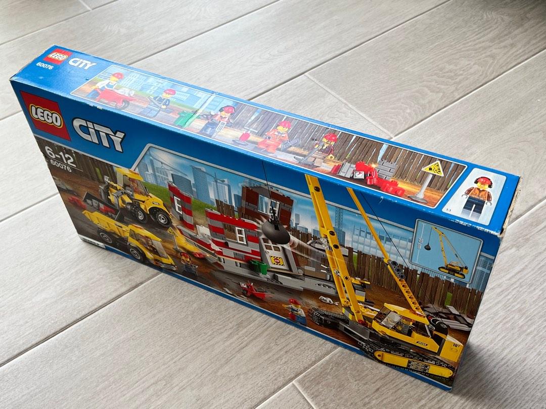 LEGO CITY 60076, Hobbies & Toys, Toys & Games on Carousell