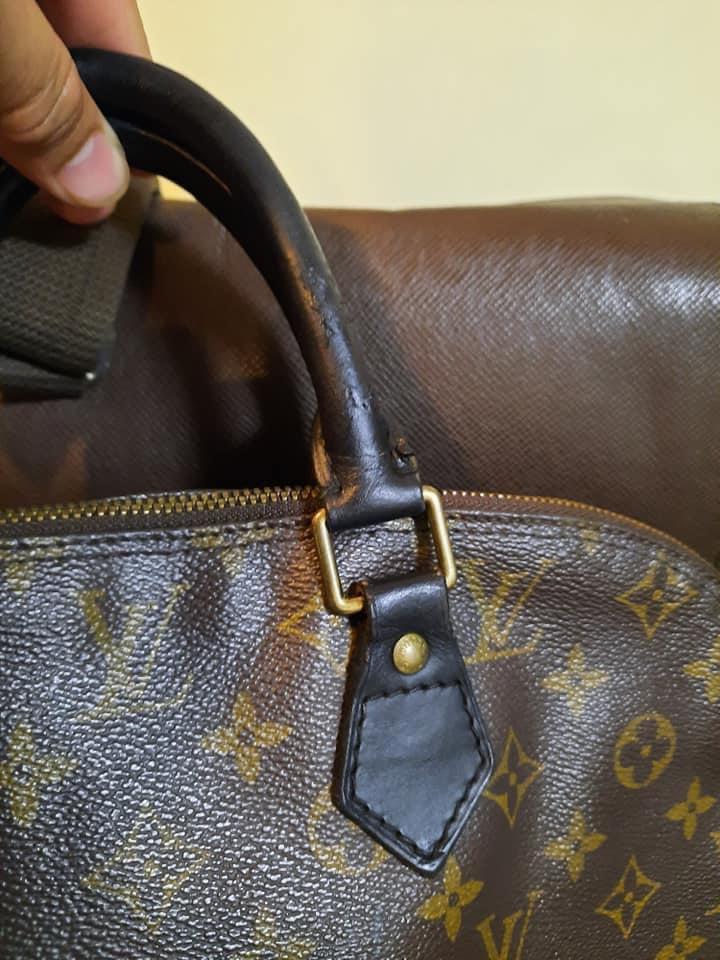 LV Alma MM (Category: Luxury Bags & Wallets) located in Manila. Submitted by VShoppeManila (Listing ID 1184923492, Image 2). Description: Guaranteed Authentic Moneyback Guarantee if proven fake Can be entrupied (shouldered by buyer) For pick up and courier only (c/o buyer) Set expectations when buying preloved items Recolored Vachetta Decluttering items 🤝 Price/Amount stated is final| Pass to low ballers please Available for lay away but only fo