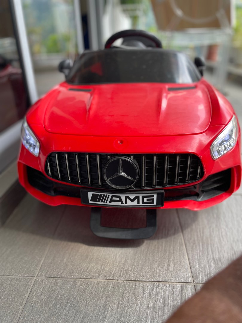 Mercedes Benz Kids Electric Car, Hobbies & Toys, Toys & Games on Carousell