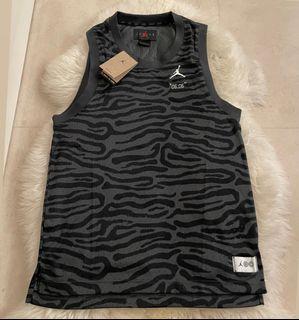 Nike Air Jordan Men's Printed Mesh Jersey Jordan Dri-FIT Sport (no nego brand new with tag)