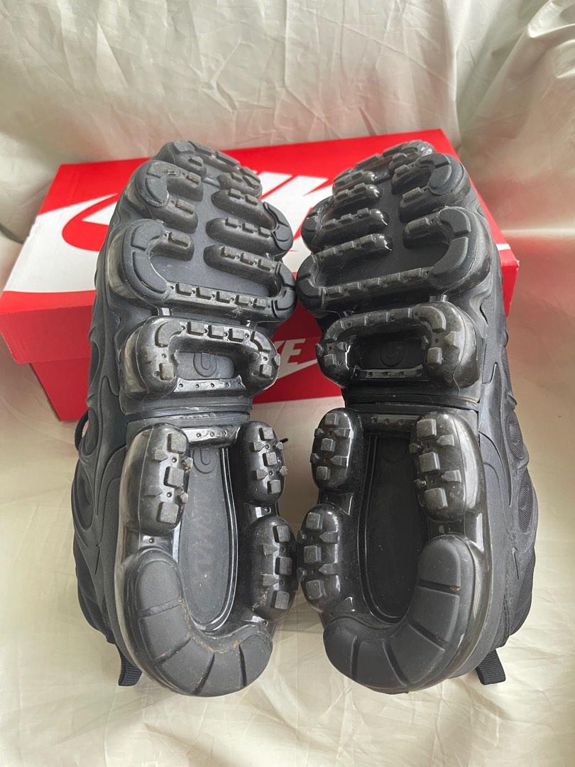 Mens all black vapormax plus online
