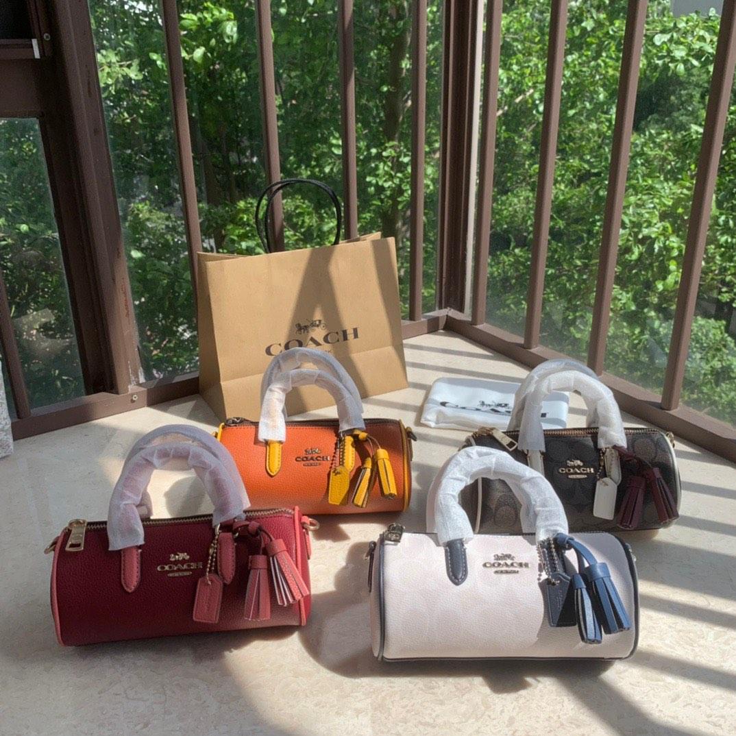Coach Handbag speedy, Luxury, Bags & Wallets on Carousell