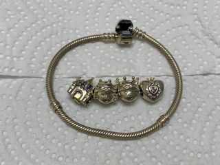 （分類：）位於 。 由 onlysf 提交（商品編號 1185067195，圖片 1）。簡介： 。