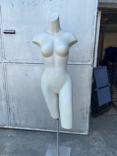 (Category: ) located in . Submitted by bananna1128 (Listing ID 1185069987, Image 1). Description: .