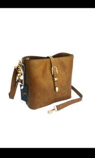 Premium Sling Bag (brown Leather) - Calep Official, Paula