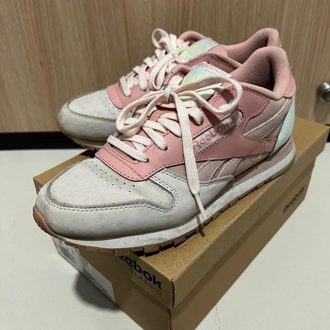 Reebok Classic Women s Fashion Footwear Sneakers on Carousell