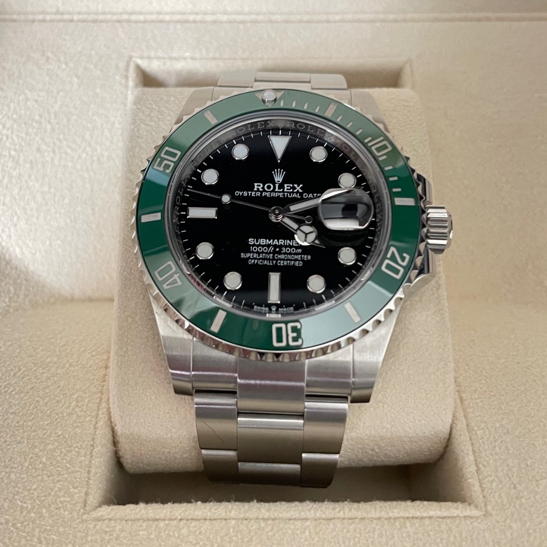 Rolex Submariner 116610LV Starbucks full set, Luxury, Watches on Carousell